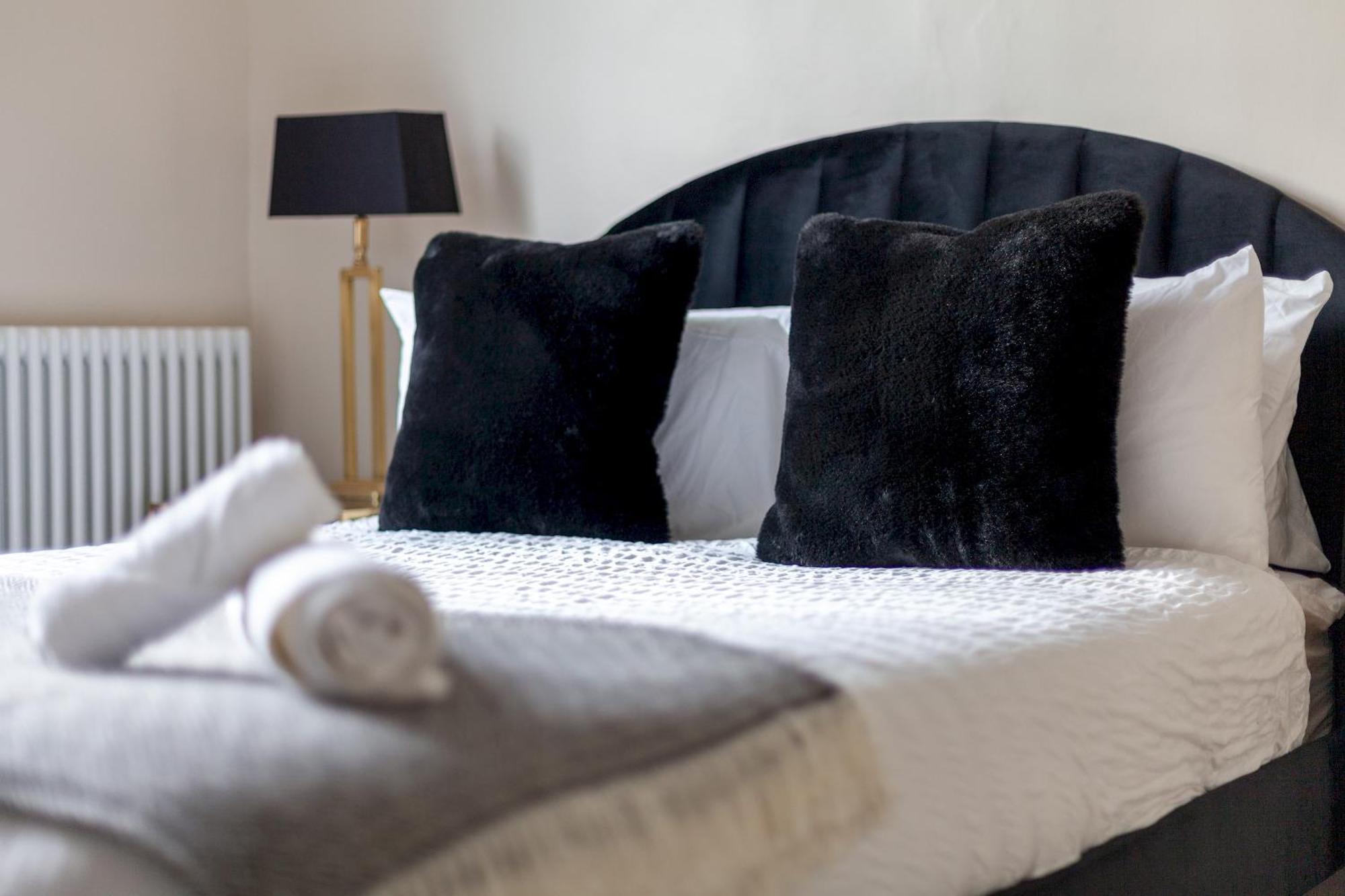 The New Cross Premier Rooms 런던 외부 사진